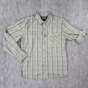 Wrangler Shirt Mens Medium Plaid Roll Tab Sleeve Button Up Active Outdoor Hiking
